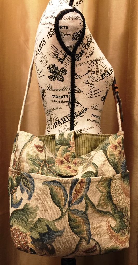 Floral Tapestry Crossbody Purse | My Perpetual Project